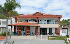 Recanto Armacao Pousada